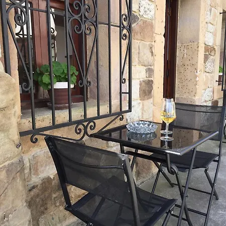 El Cardeo Apartman La Revilla