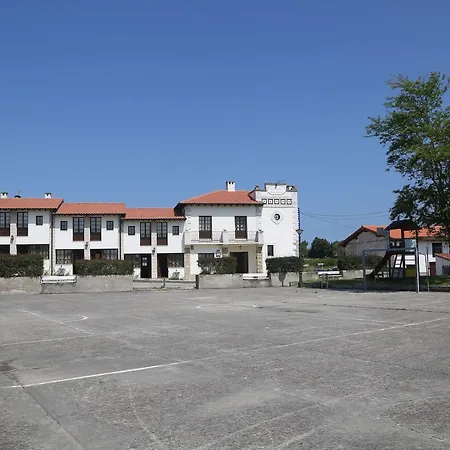 Апартаменты El Cardeo Ла-Ревилья