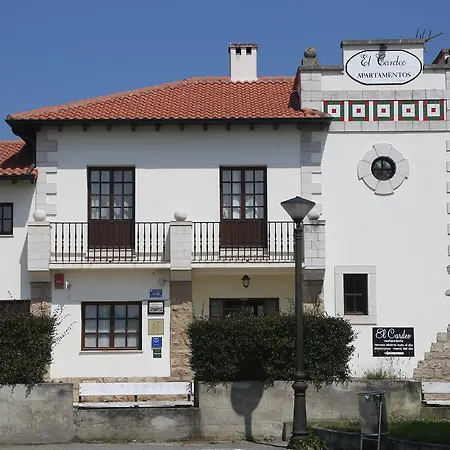 El Cardeo La Revilla (San Vicente de la Barquera)